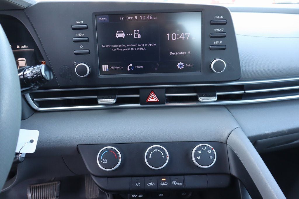 2021 Hyundai Elantra SE