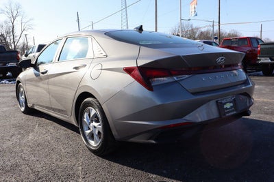 2021 Hyundai Elantra SE