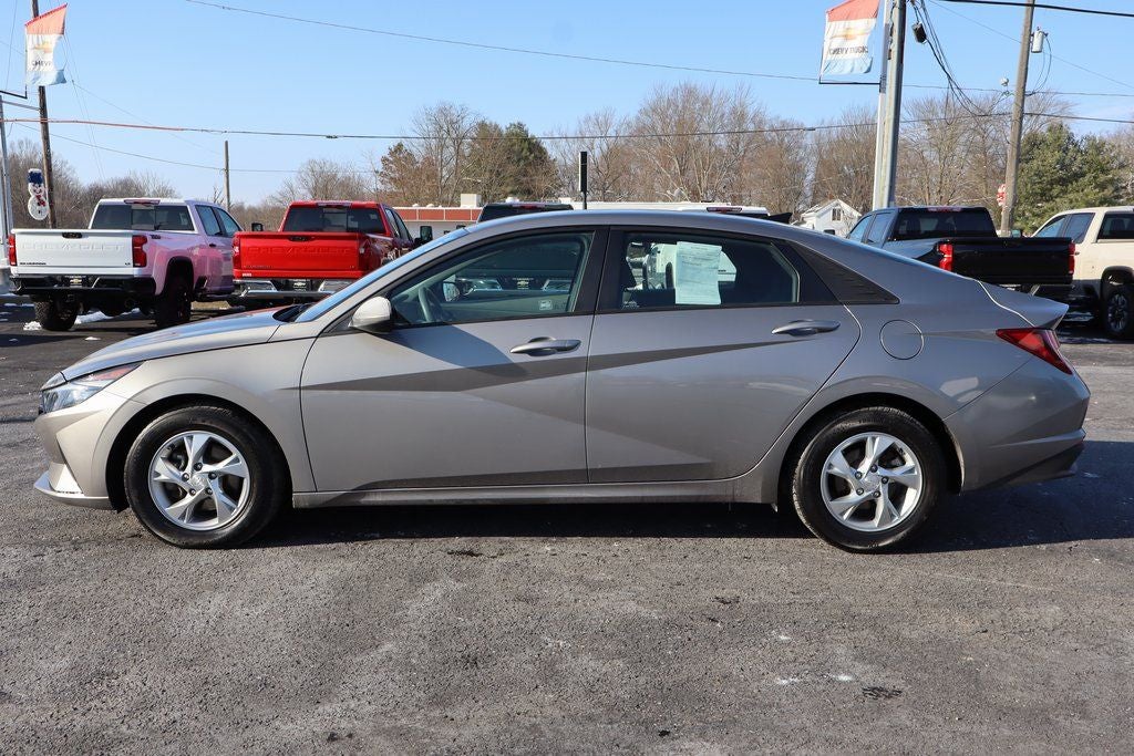 2021 Hyundai Elantra SE