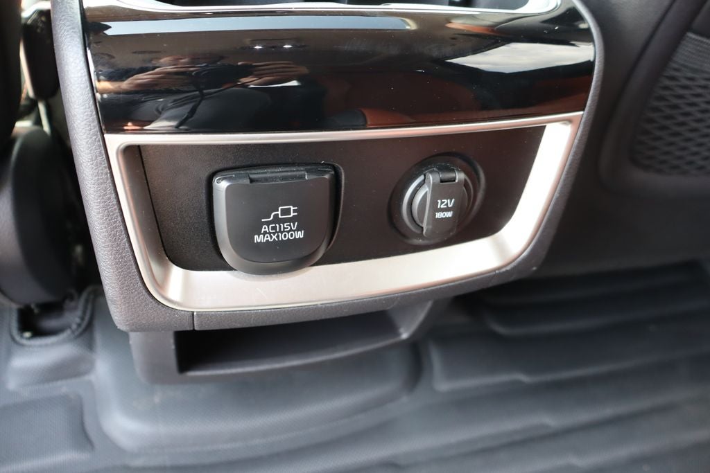 2024 Kia Carnival SX Prestige