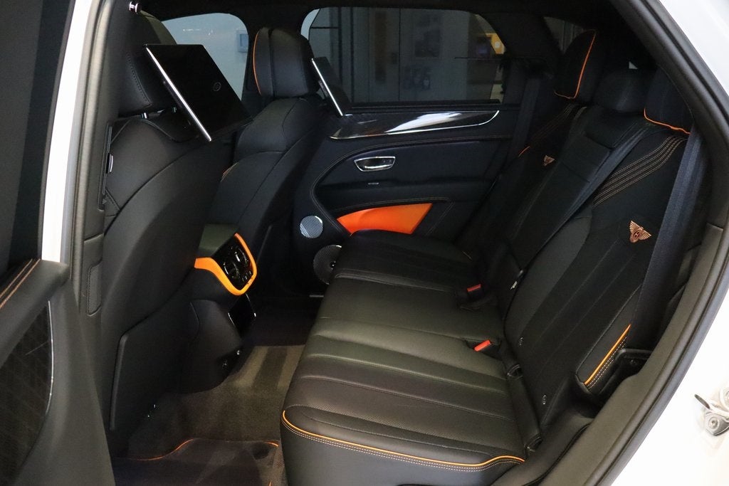 2025 Bentley Bentayga S Black Edition