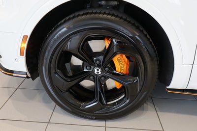 2025 Bentley Bentayga S Black Edition