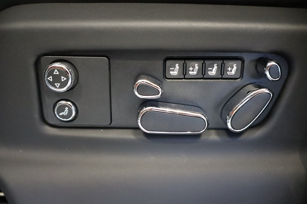 2025 Bentley Bentayga S Black Edition