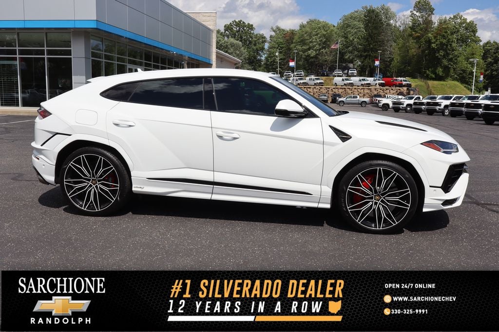 2024 Lamborghini Urus S