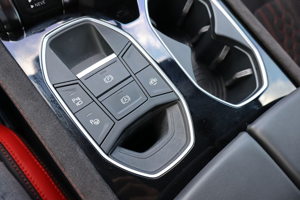 2024 Lamborghini Urus S