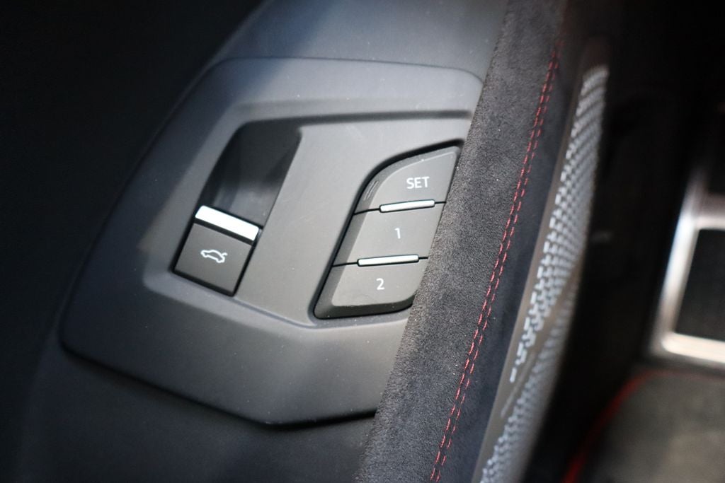 2024 Lamborghini Urus S