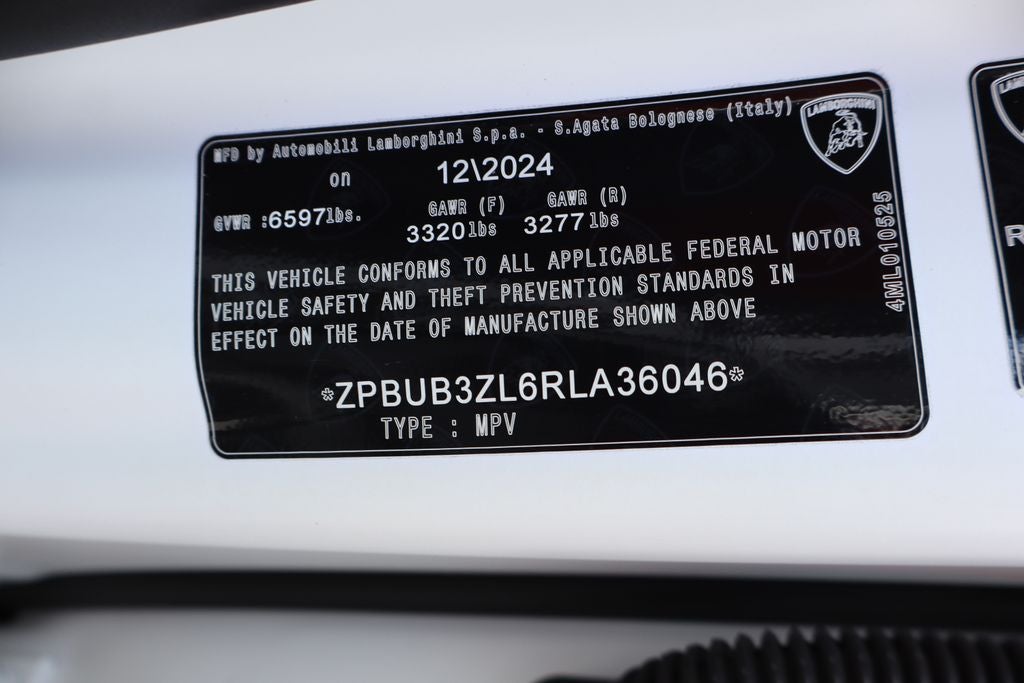 2024 Lamborghini Urus S
