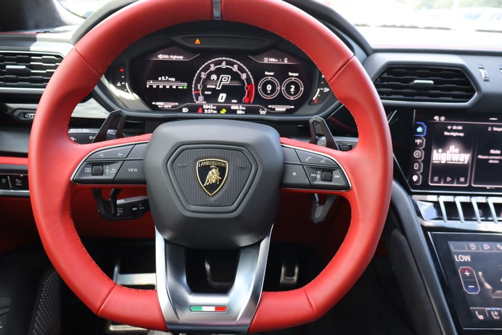 2024 Lamborghini Urus S