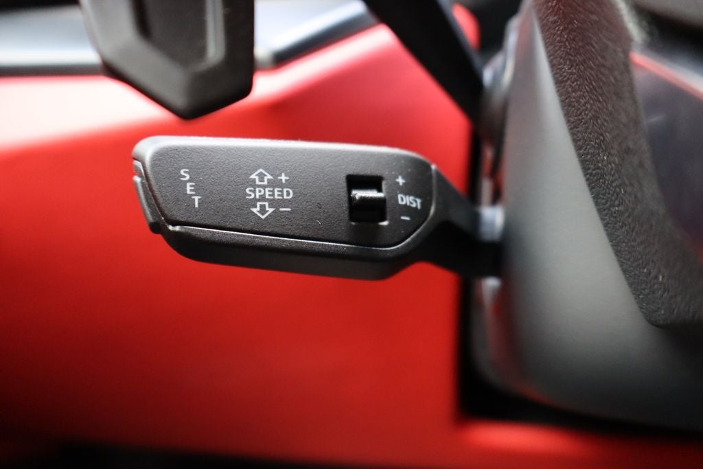 2024 Lamborghini Urus S
