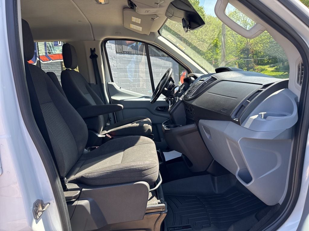 2016 Ford Transit-350 XLT