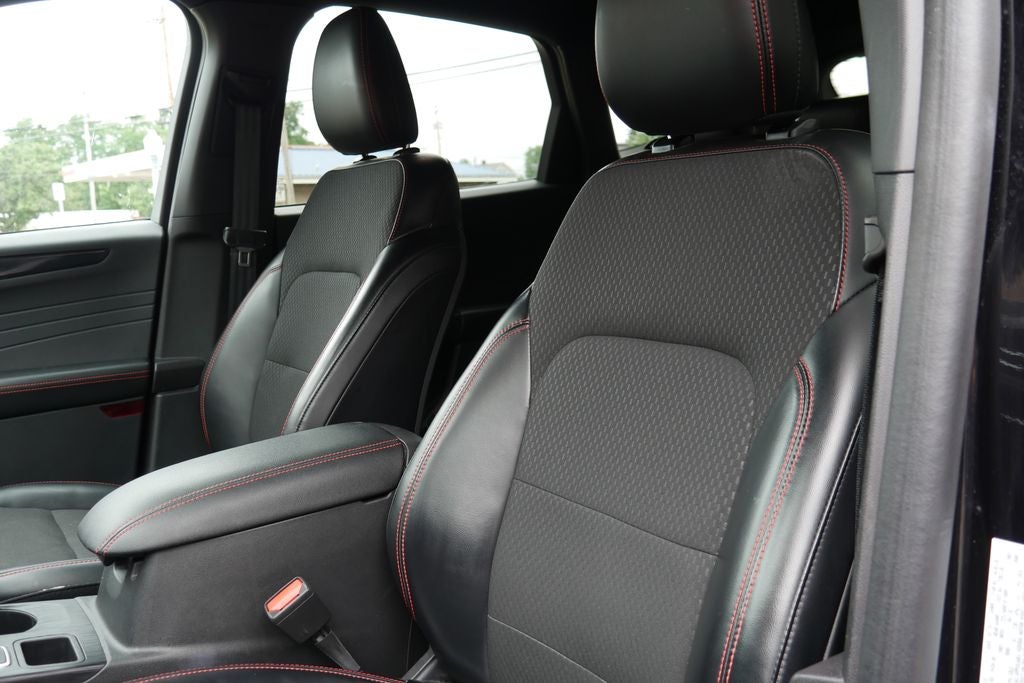 2024 Ford Escape ST-Line Select