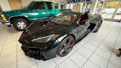 2026 Chevrolet Corvette E-Ray 2LZ