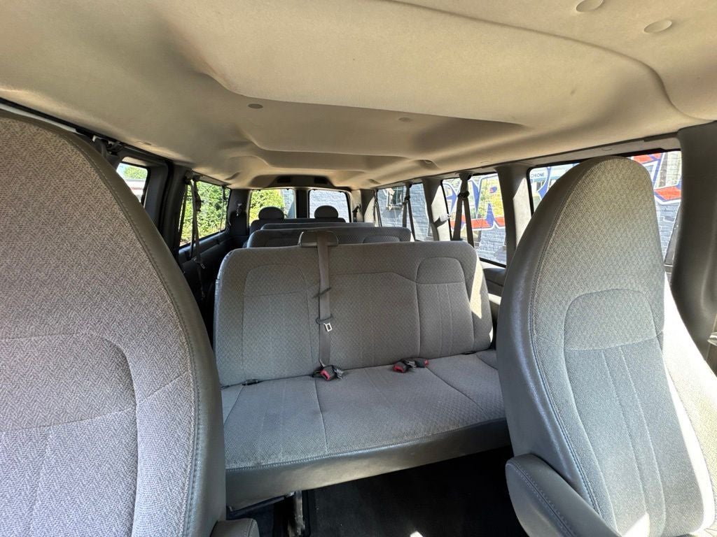2013 Chevrolet Express 3500 LT Passenger