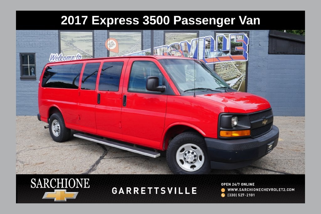 2017 Chevrolet Express Passenger LS