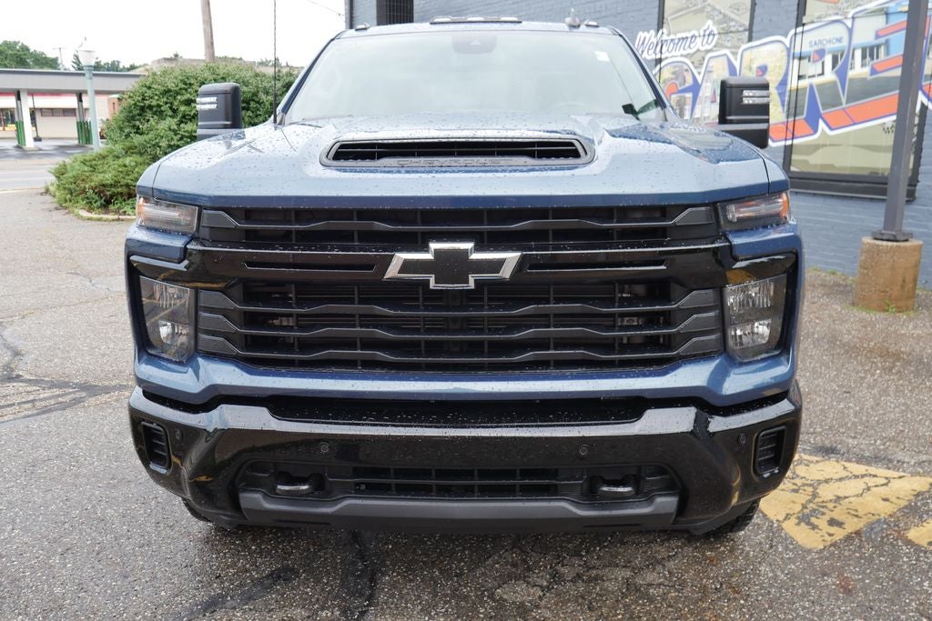 2026 Chevrolet Silverado 2500HD Custom