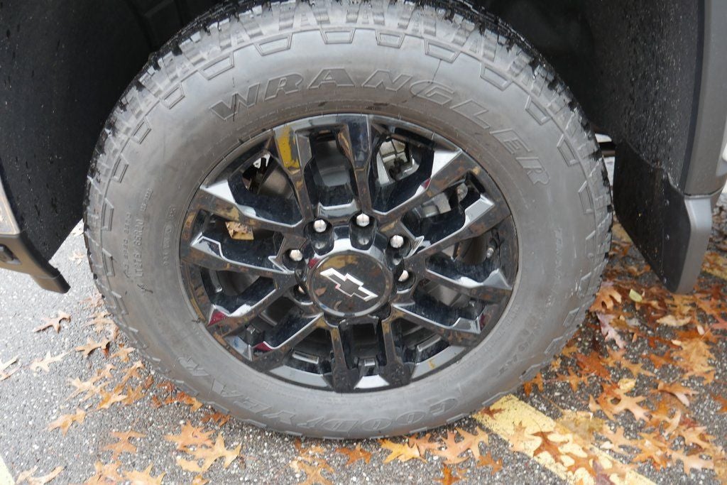 2025 Chevrolet Silverado 2500HD LT W/ Boss DTX V-Plow