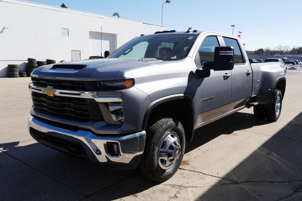 2026 Chevrolet Silverado 3500HD LT