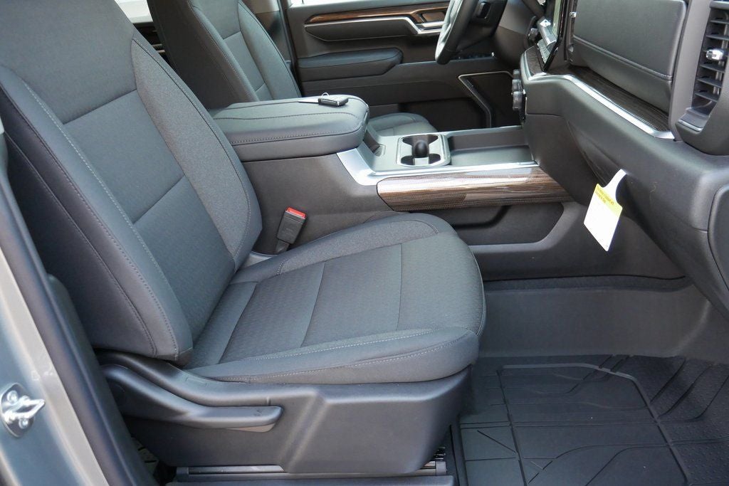 2026 Chevrolet Silverado 3500HD LT