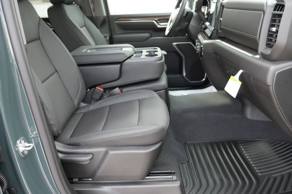 2026 Chevrolet Silverado 3500HD LT