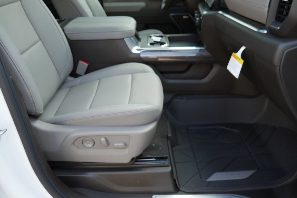 2026 Chevrolet Silverado 3500HD LTZ