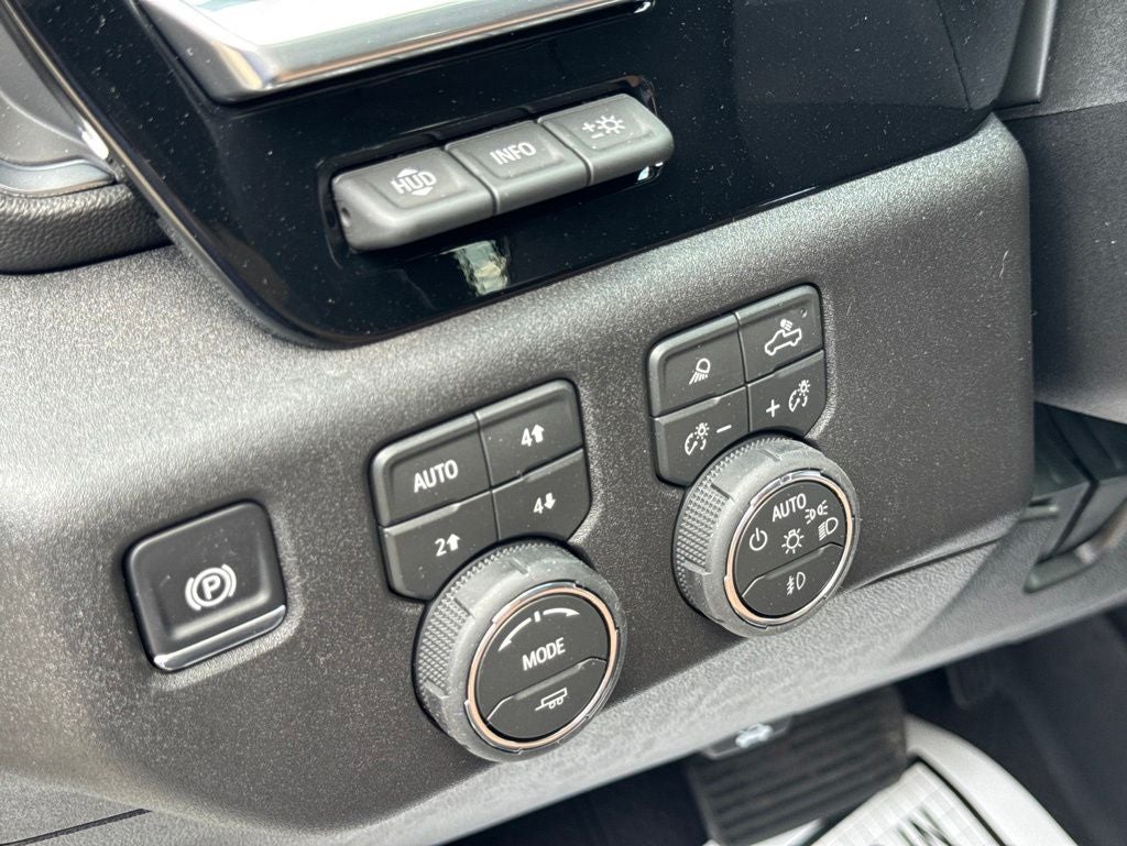 2026 Chevrolet Silverado 3500HD High Country