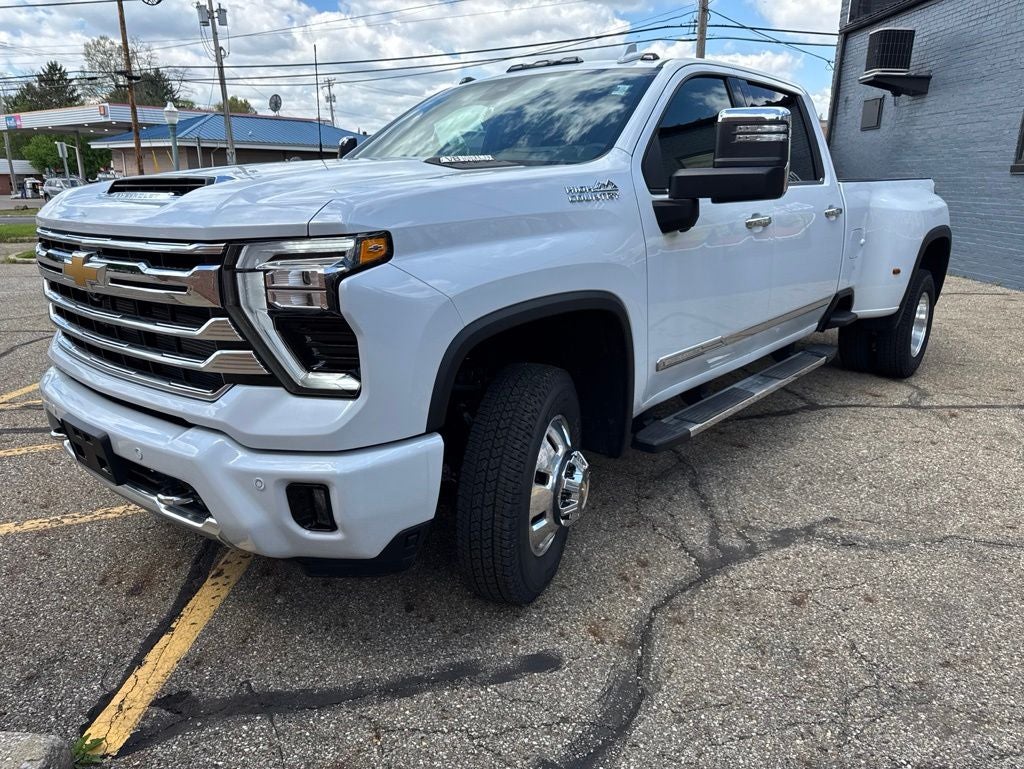 2026 Chevrolet Silverado 3500HD High Country