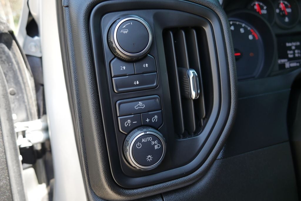 2021 Chevrolet Silverado 2500HD Custom With Moritz Flat Bed