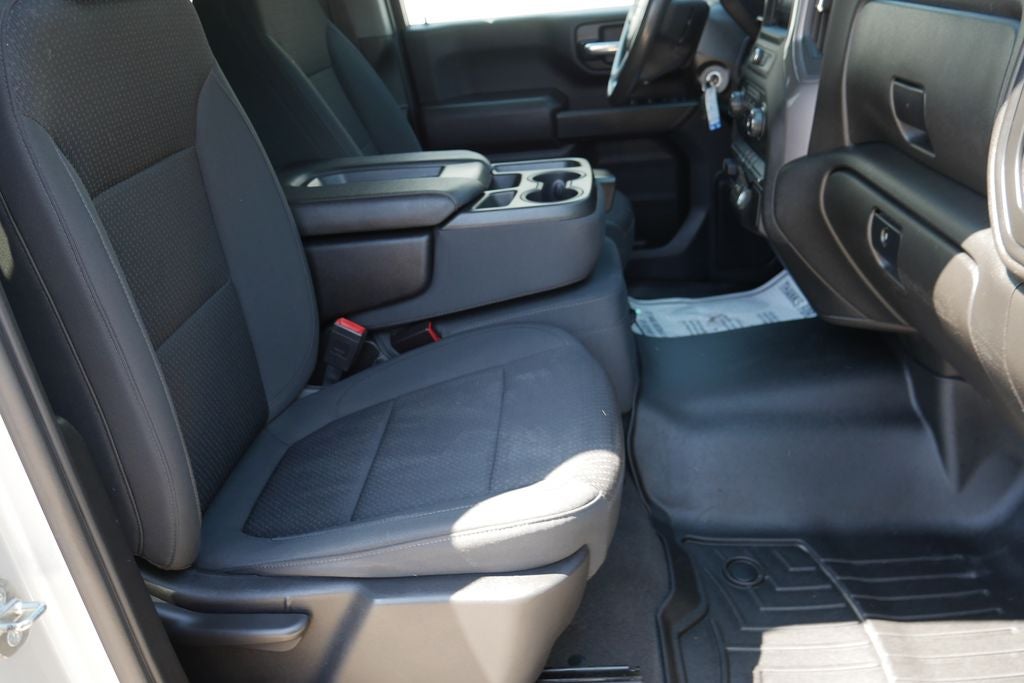 2021 Chevrolet Silverado 2500HD Custom With Moritz Flat Bed