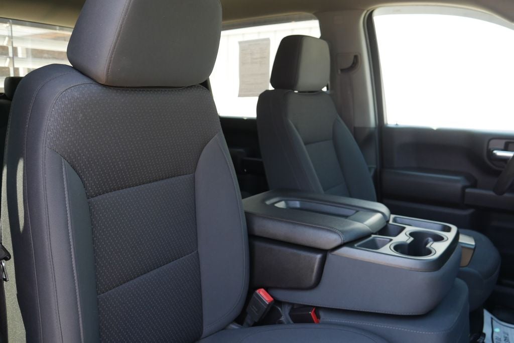 2021 Chevrolet Silverado 2500HD Custom With Moritz Flat Bed