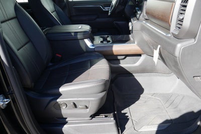 2024 Chevrolet Silverado 3500HD High Country w/ Steel Skirted Hauler Body