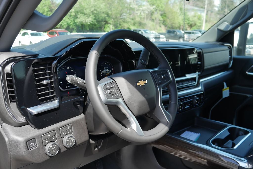 2026 Chevrolet Silverado 3500HD LT