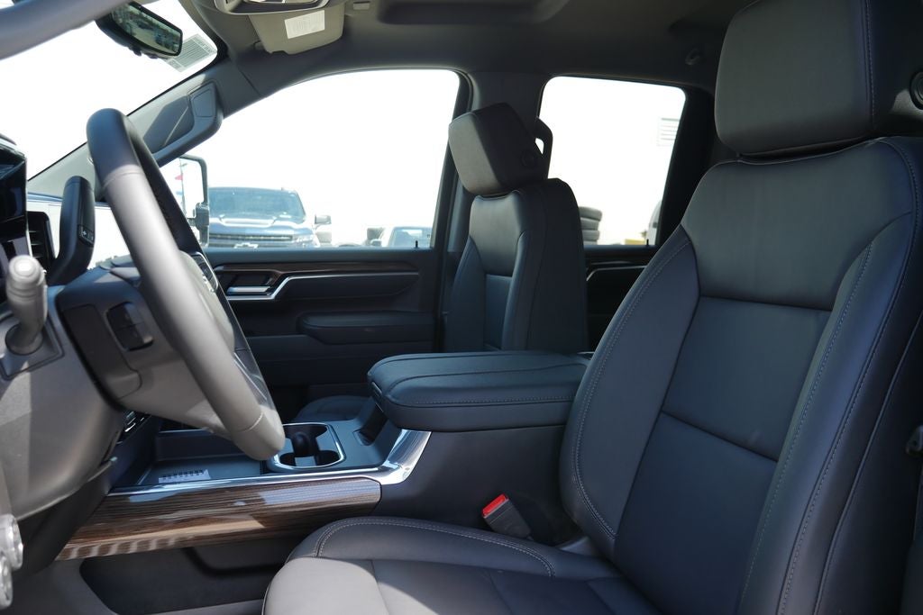 2026 Chevrolet Silverado 3500HD LT