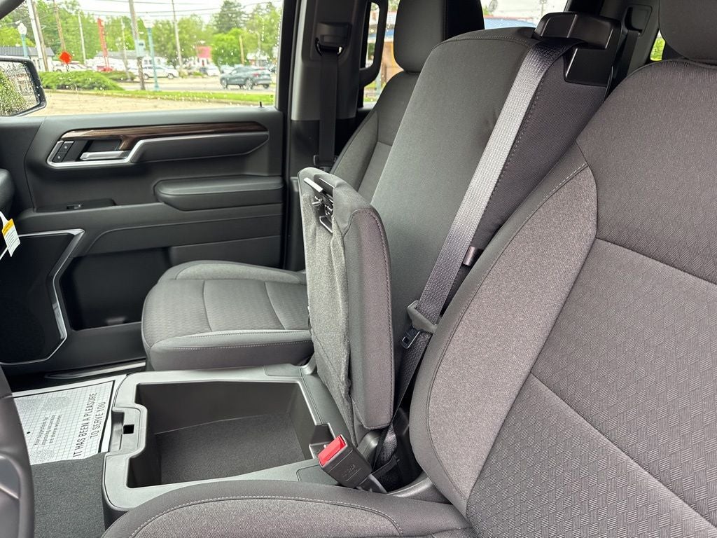 2026 Chevrolet Silverado 1500 LT LT1
