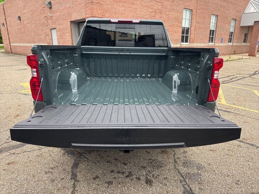 2026 Chevrolet Silverado 1500 LT LT1