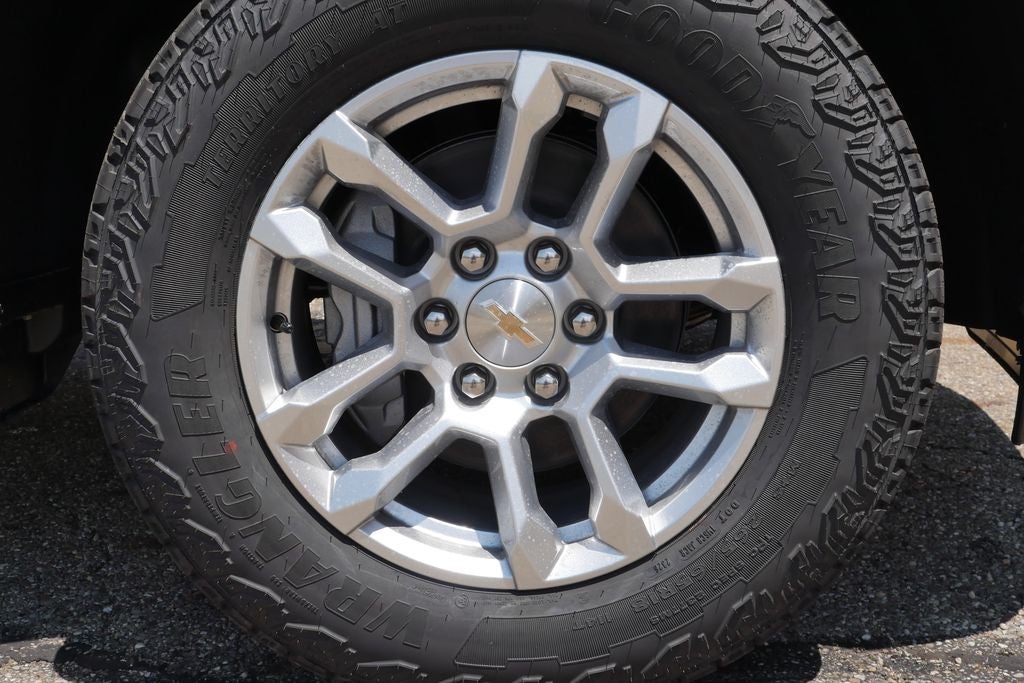 2026 Chevrolet Silverado 1500 LT LT1