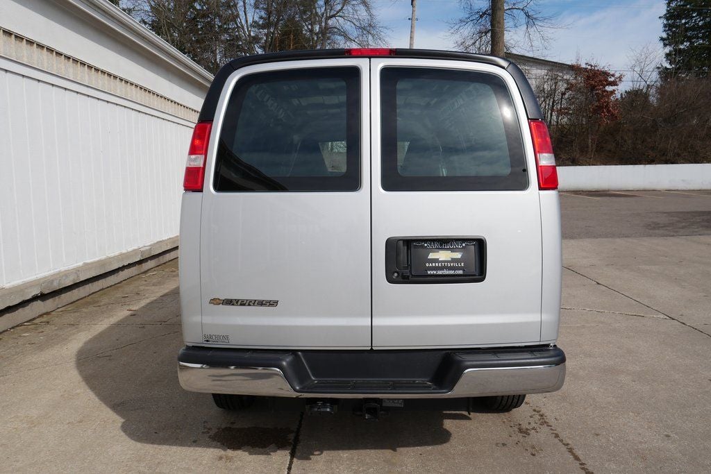 2025 Chevrolet Express 2500 Work Van Cargo