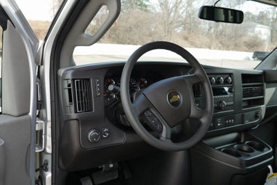 2025 Chevrolet Express 2500 Work Van Cargo