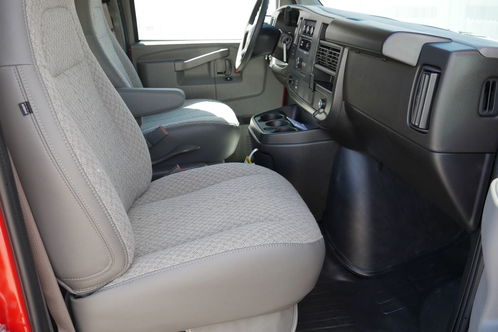 2026 Chevrolet Express 2500 Work Van Cargo