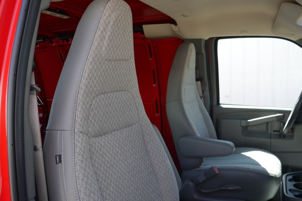 2026 Chevrolet Express 2500 Work Van Cargo