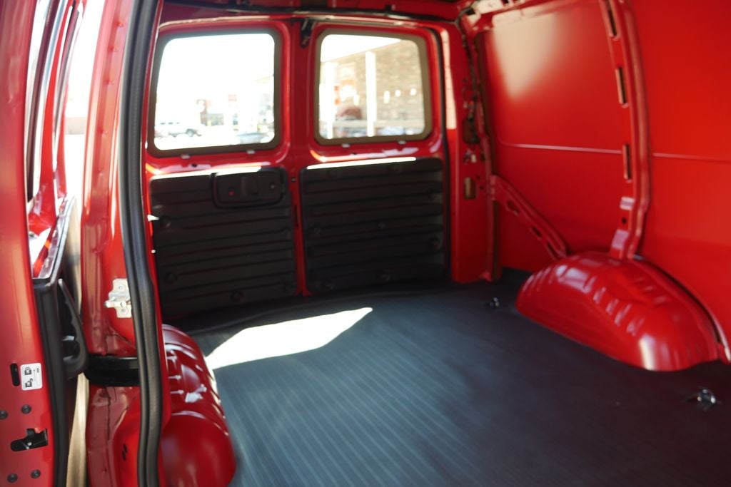 2026 Chevrolet Express 2500 Work Van Cargo
