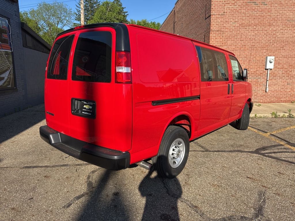 2026 Chevrolet Express 2500 Work Van Cargo