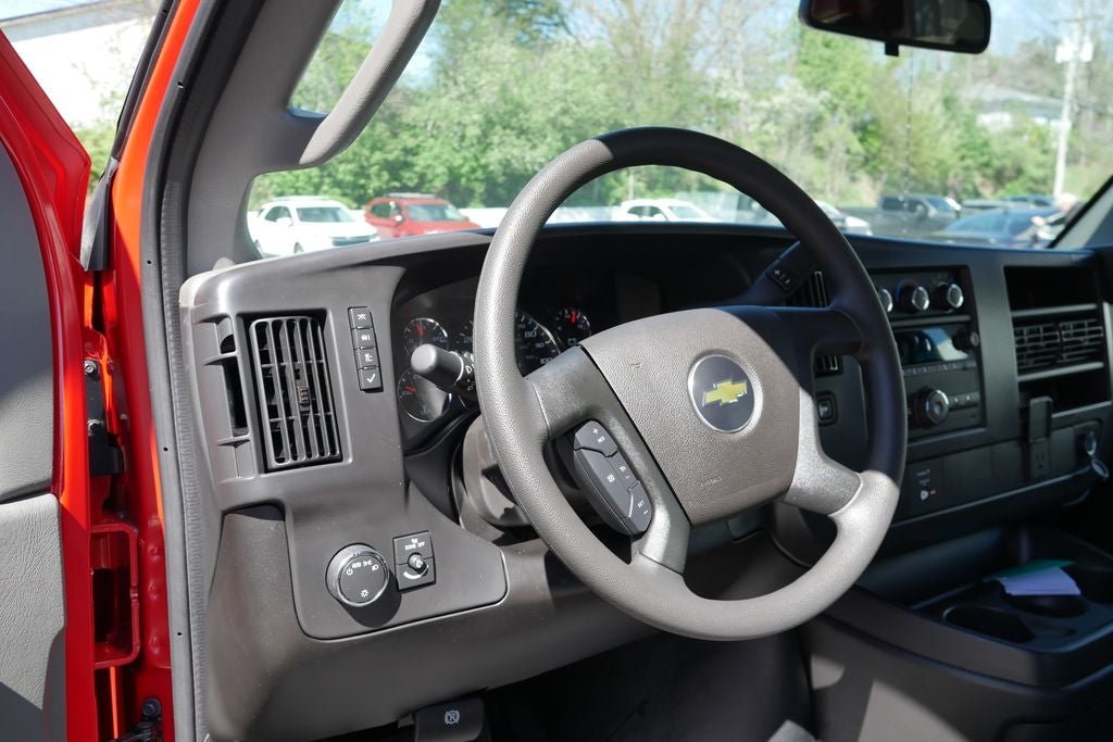 2026 Chevrolet Express 2500 Work Van Cargo