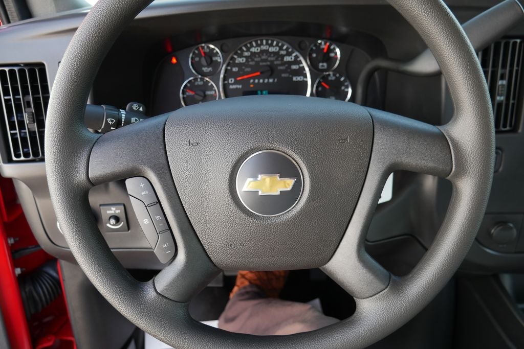 2026 Chevrolet Express 3500 Work Van Cargo