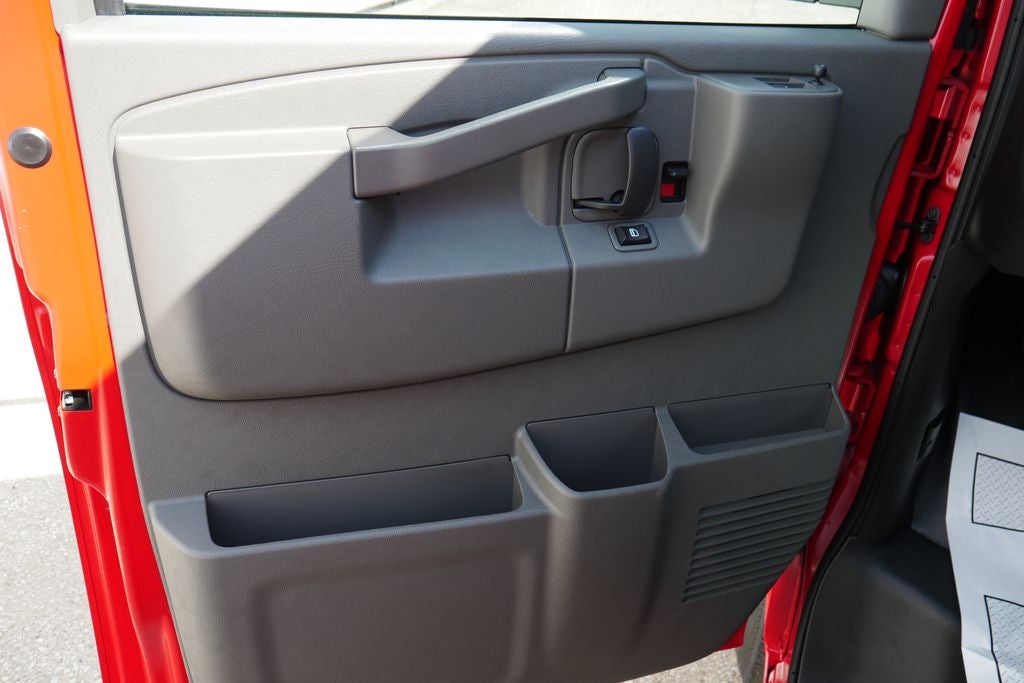 2026 Chevrolet Express 3500 Work Van Cargo
