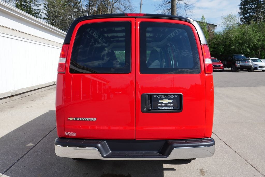 2026 Chevrolet Express 3500 Work Van Cargo