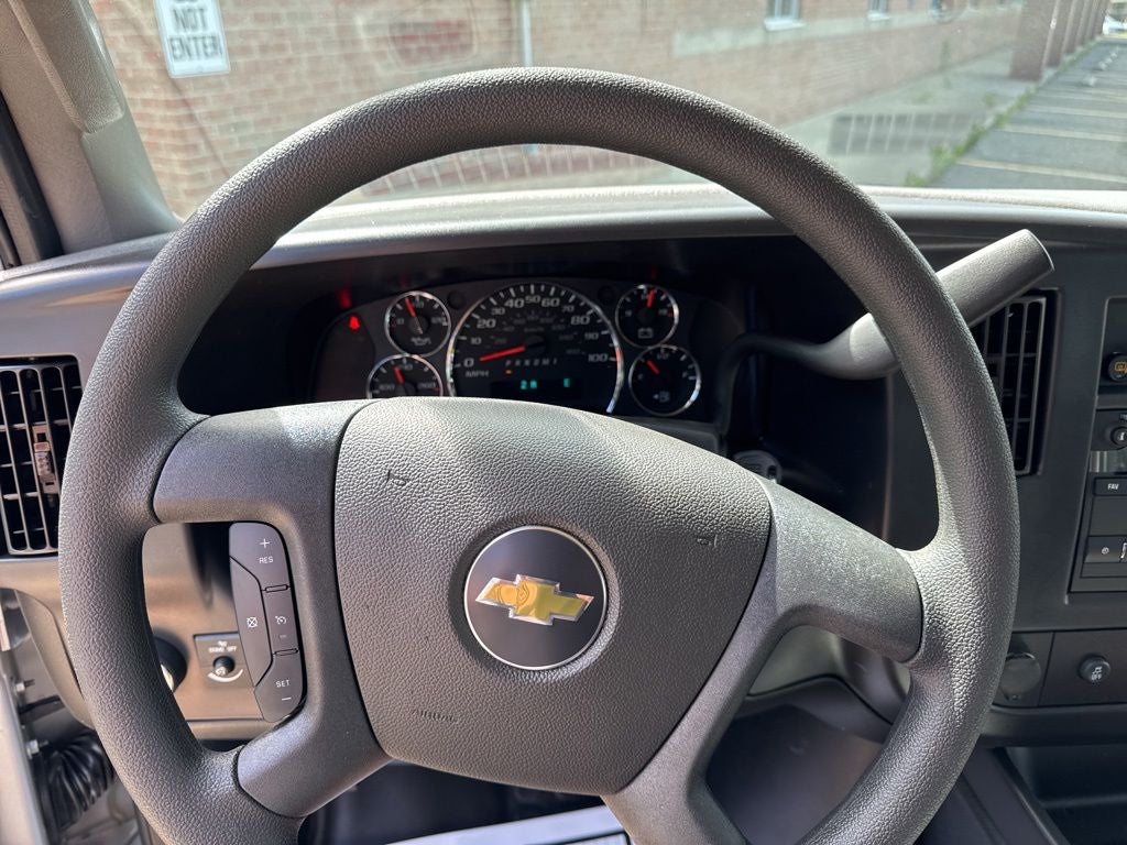 2026 Chevrolet Express 3500 Work Van Cargo