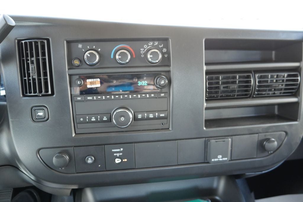 2026 Chevrolet Express 3500 Work Van Cargo