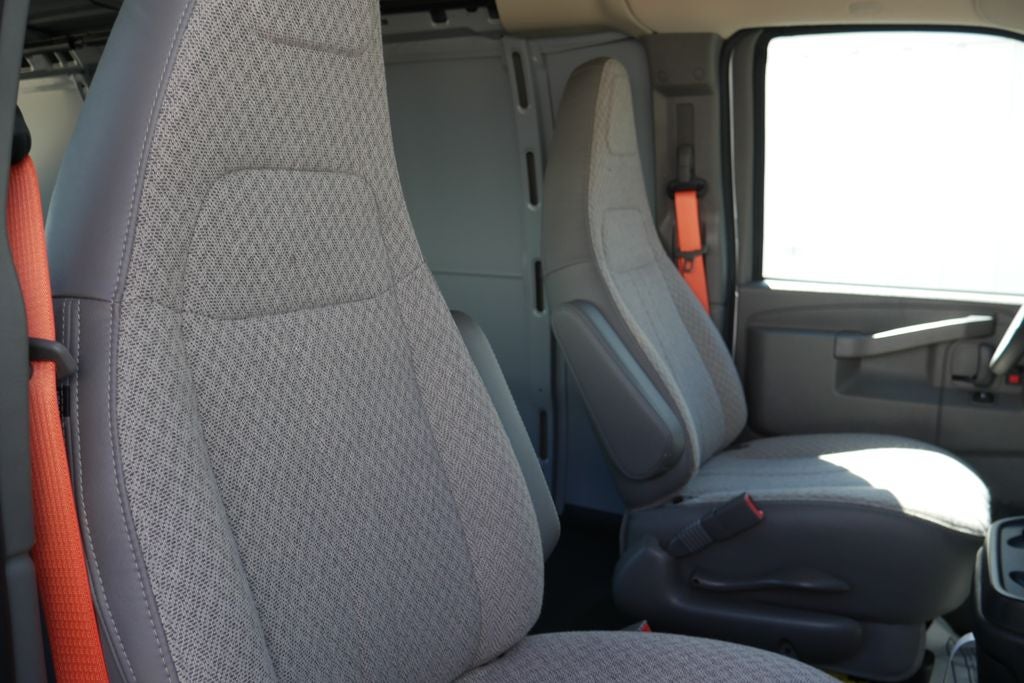 2026 Chevrolet Express 3500 Work Van Cargo