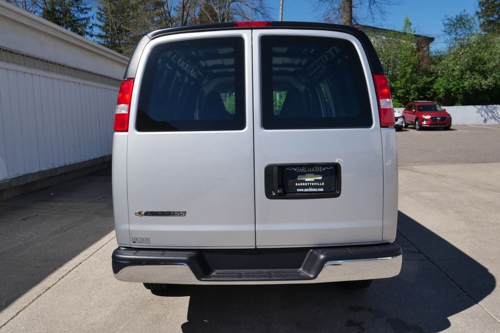 2026 Chevrolet Express 3500 Work Van Cargo
