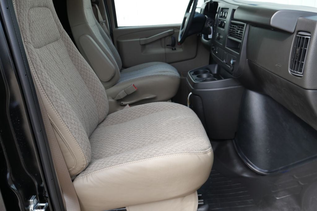 2026 Chevrolet Express 3500 Work Van Cargo